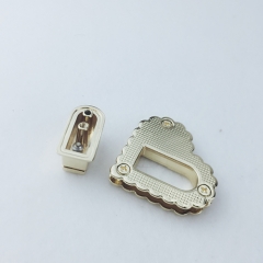 Newly Heart-shaped Twist Lock