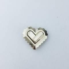 Newly Heart-shaped Twist Lock