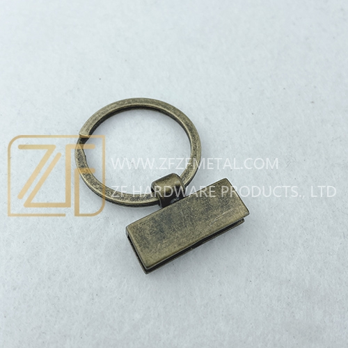 30mm Antique Brass Rotatable Key Clip