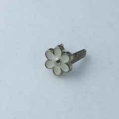 11mm Epoxy Decorative Hardware Flower-Shape Accessories