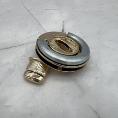 Fashion Textured Round Turn Lock for Handbags