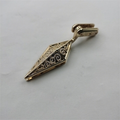 48mm Diamond pattern Light Gold Clip