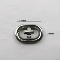 47mm Oval Nickle Twist Lock