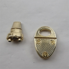 23mm Golden Oval Twist Lock